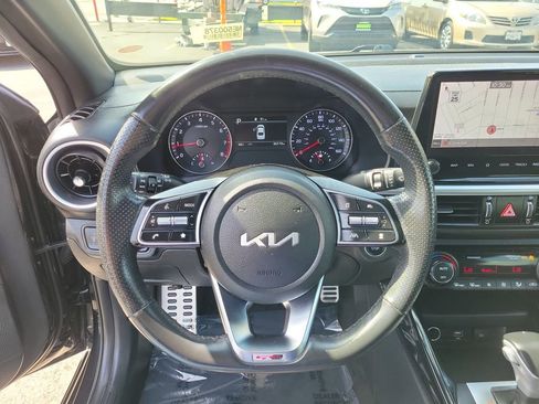 Used 2022 Kia Forte GT-Line w/ GT-Line Technology Package FWD image 25