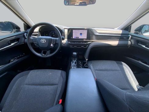 Used 2025 Toyota Camry LE FWD image 29