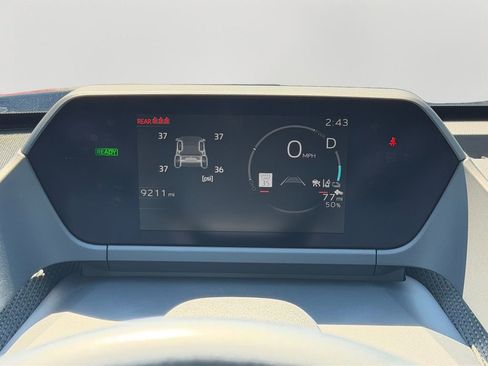 Used 2025 Toyota bZ4X AWD w/ Weather Package image 29