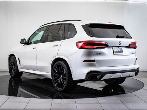 Used 2023 BMW X5 xDrive40i w/ M Sport Package image 11