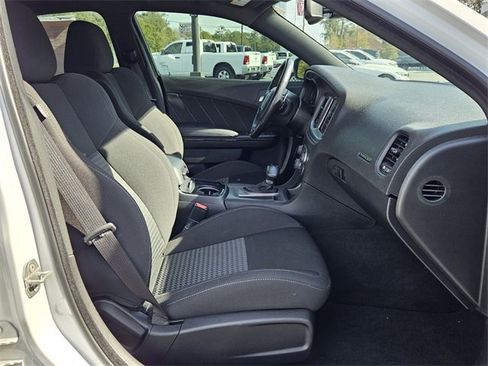 Used 2023 Dodge Charger R/T w/ Blacktop Package image 15