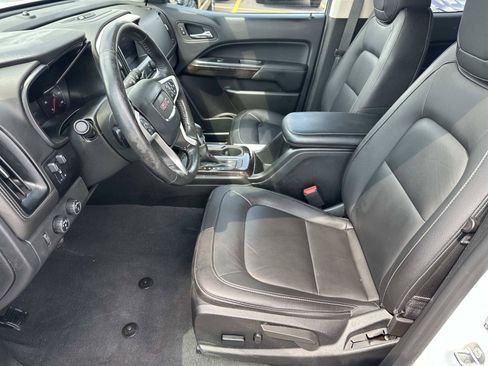 Certified 2022 GMC Canyon Elevation w/ Elevation Premium Package AWD/4WD image 18