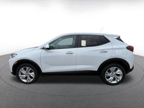 Used 2025 Buick Encore GX Preferred FWD image 4