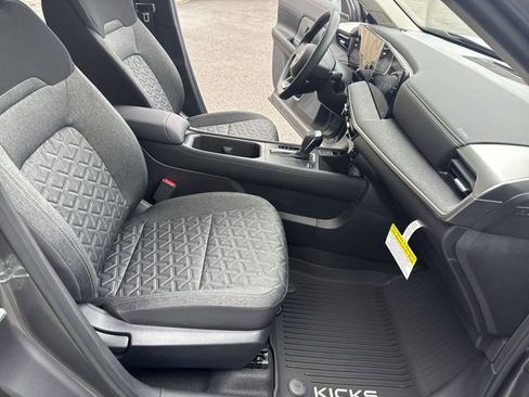 New 2026 Nissan Kicks SV FWD image 10