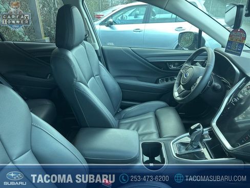 Used 2025 Subaru Outback Limited image 4
