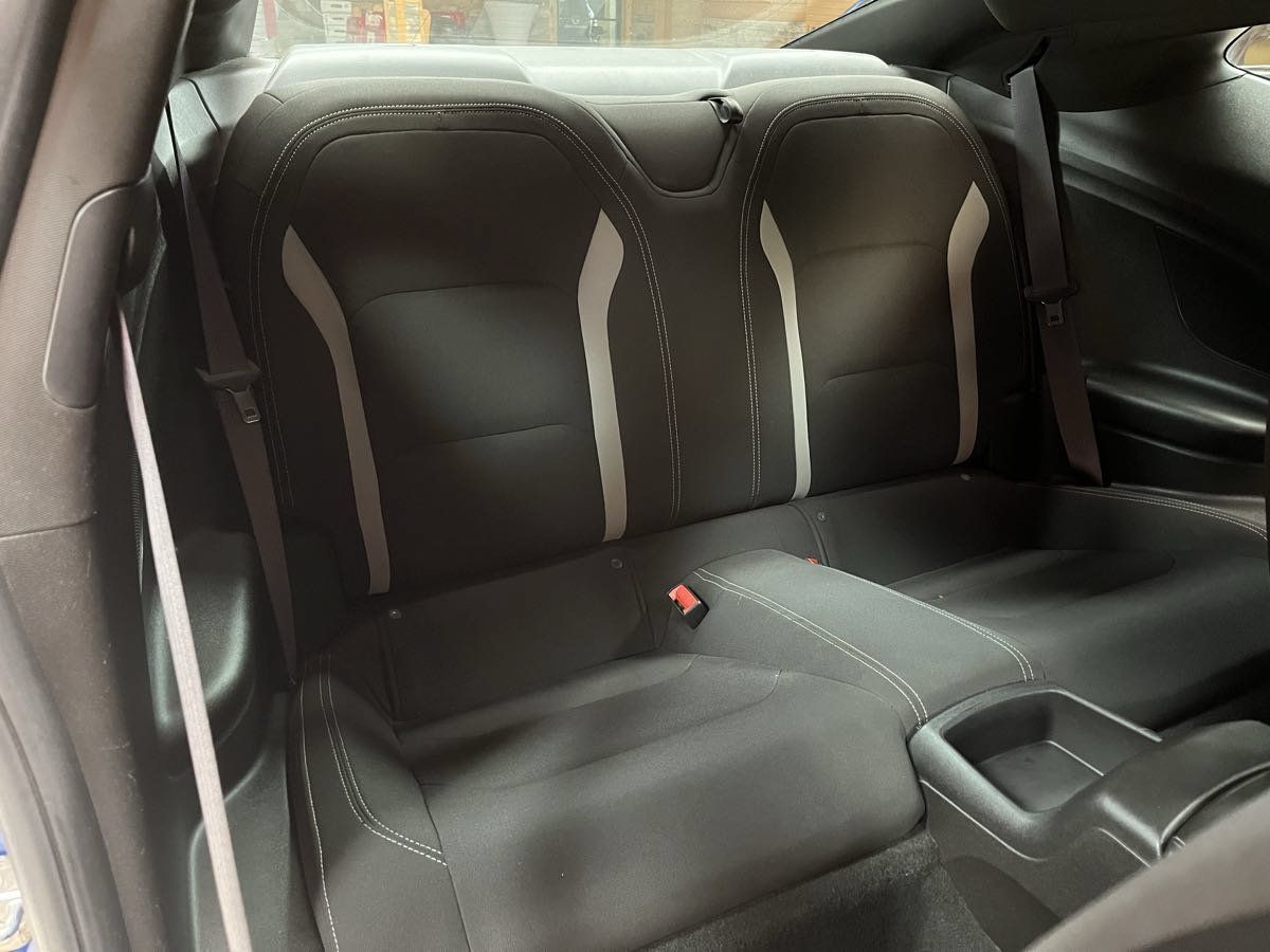 Used 2016 Chevrolet Camaro LT RWD image 22
