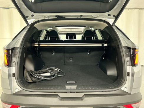 Used 2024 Hyundai Tucson Limited image 23