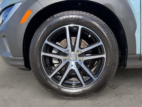 Used 2022 Hyundai Kona SEL w/ Convenience Package AWD/4WD image 9