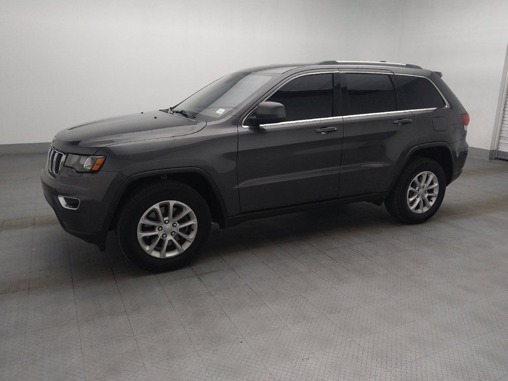 Used 2021 Jeep Grand Cherokee Laredo AWD/4WD image 2