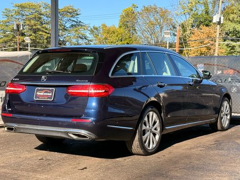 Used 2018 Mercedes-Benz E 400 4MATIC Wagon image 9