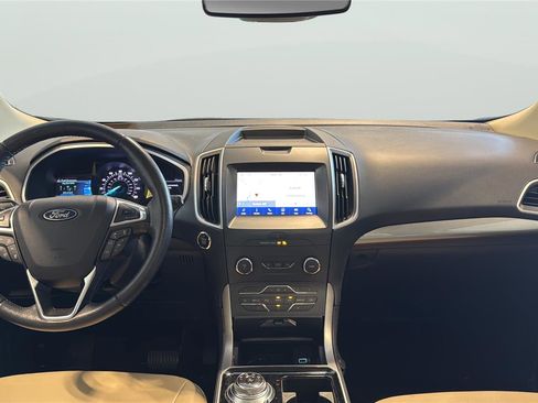 Used 2020 Ford Edge SEL w/ Convenience Package image 11