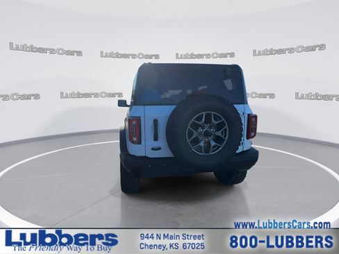 New 2025 Ford Bronco Badlands image 7