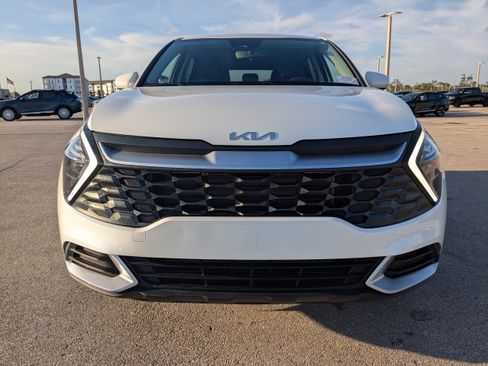 Certified 2023 Kia Sportage LX image 10