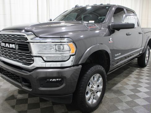 Used 2023 RAM 2500 Limited AWD/4WD image 38