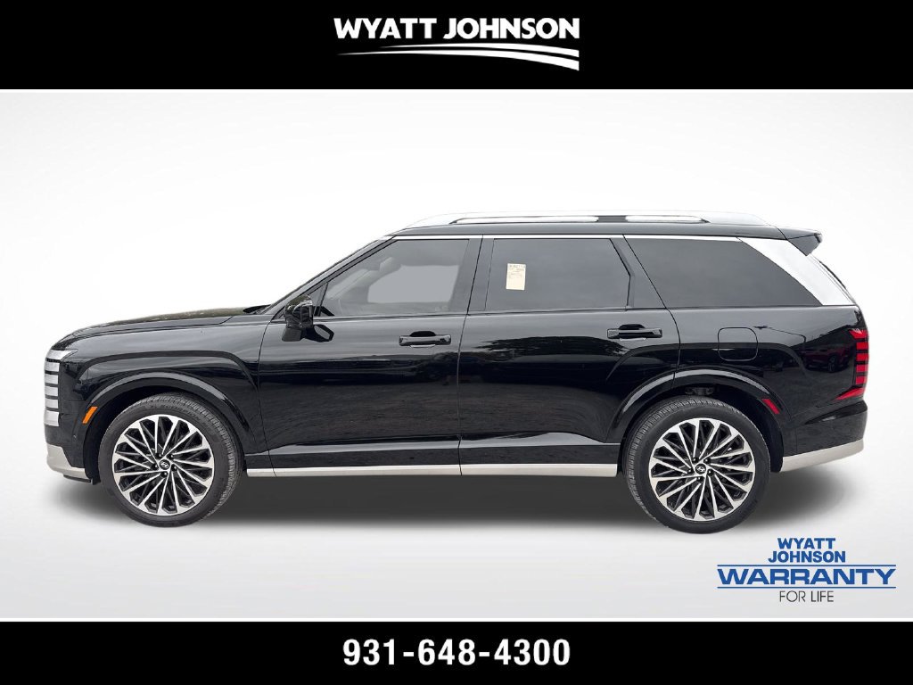 Used 2026 Hyundai Palisade Calligraphy FWD image 3
