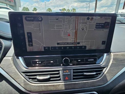 Certified 2023 Nissan Altima 2.5 SV w/ SV Premium Package AWD/4WD image 22