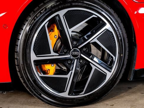 Used 2024 Audi RS e-tron GT w/ Carbon Performance Package image 10