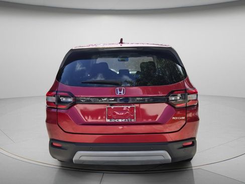 Used 2025 Honda Pilot EX-L image 6