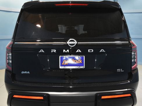 New 2025 Nissan Armada SL w/ Captain's Chari Seat Package image 24