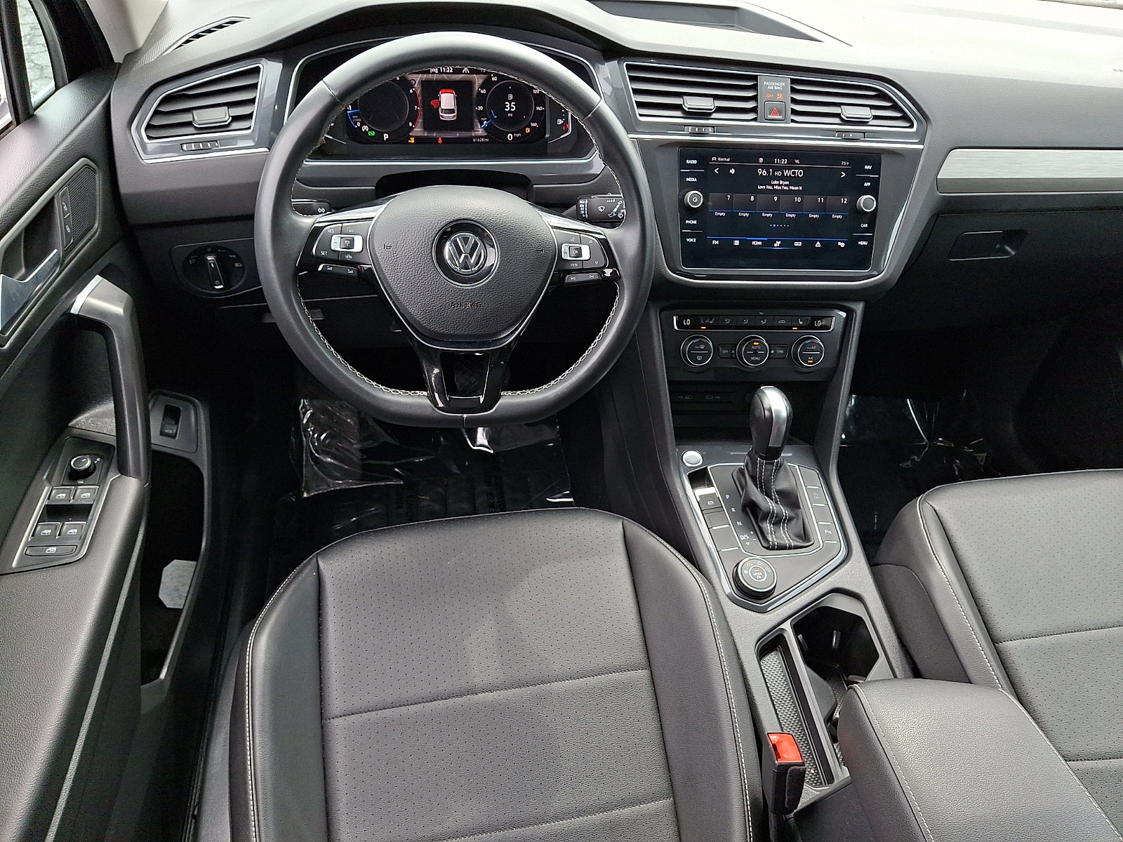 Used 2021 Volkswagen Tiguan SEL AWD/4WD image 11