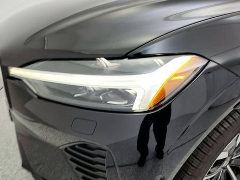 New 2026 Volvo XC60 B5 Ultra w/ Protection Package Premier AWD/4WD image 32