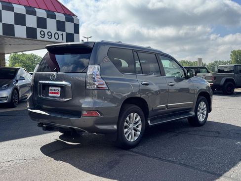 Used 2014 Lexus GX 460 w/ Premium Package AWD/4WD image 7