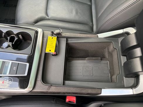 Used 2022 Audi Q7 3.0T Premium Plus w/ Premium Plus Package image 25