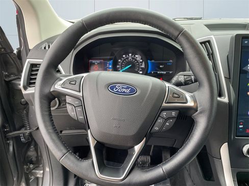 Used 2023 Ford Edge SEL w/ Convenience Package image 12