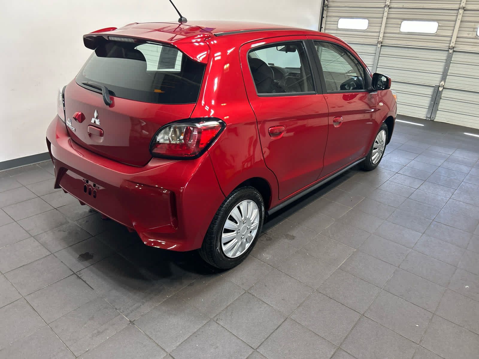 Used 2024 Mitsubishi Mirage ES FWD image 3