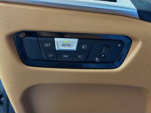 New 2026 BMW 330i xDrive Sedan w/ Premium Package image 11