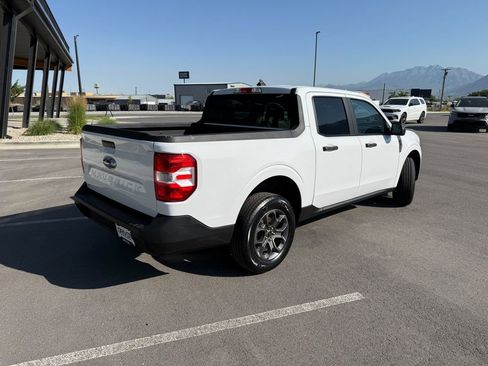Used 2022 Ford Maverick XLT image 5