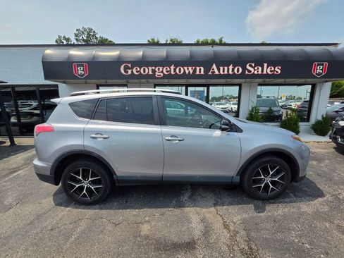 Used 2016 Toyota RAV4 SE AWD/4WD image 28