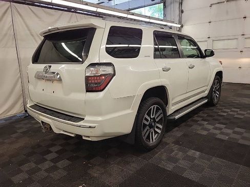Used 2019 Toyota 4Runner 4WD image 3