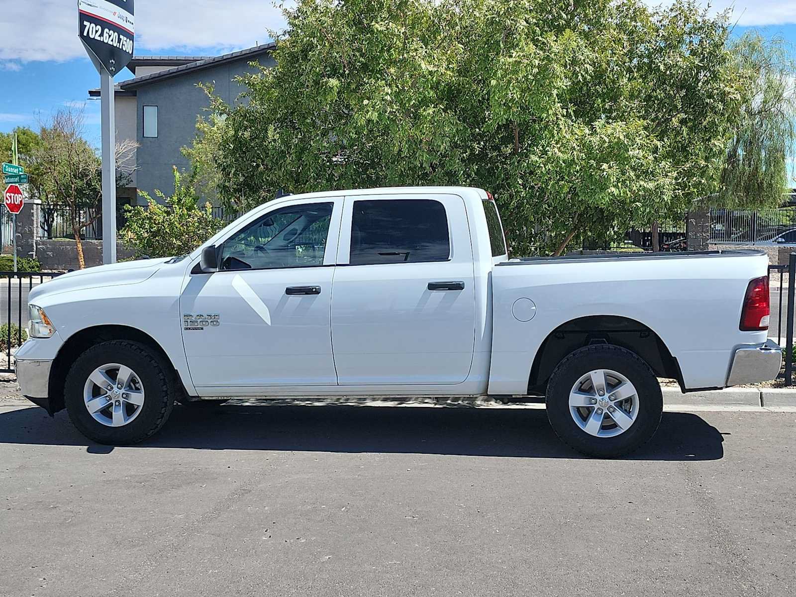 Used 2023 RAM 1500 Classic SLT w/ Electronics Group AWD/4WD image 5