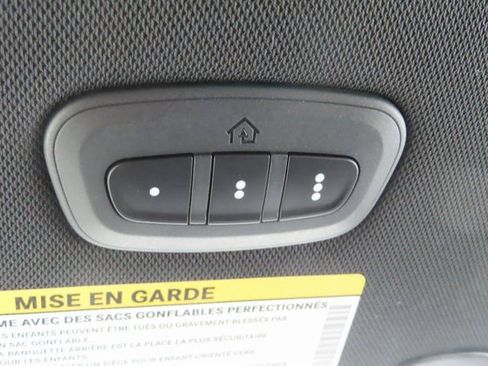 New 2026 Chrysler Pacifica Select image 36