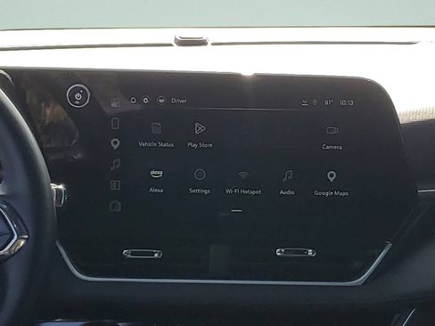 Used 2025 Chevrolet Equinox LT w/ Safety and Technology Package FWD image 14