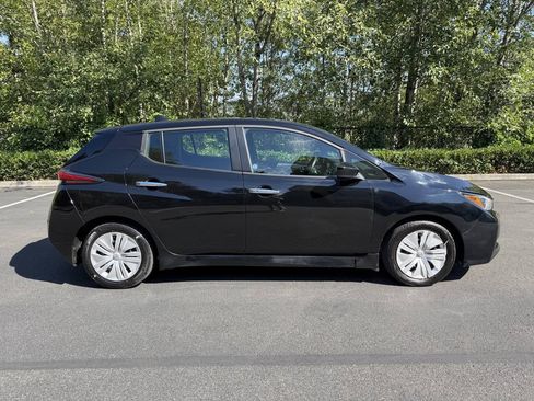Used 2023 Nissan Leaf S FWD image 4