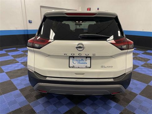 Used 2021 Nissan Rogue SL w/ Premium Package image 23