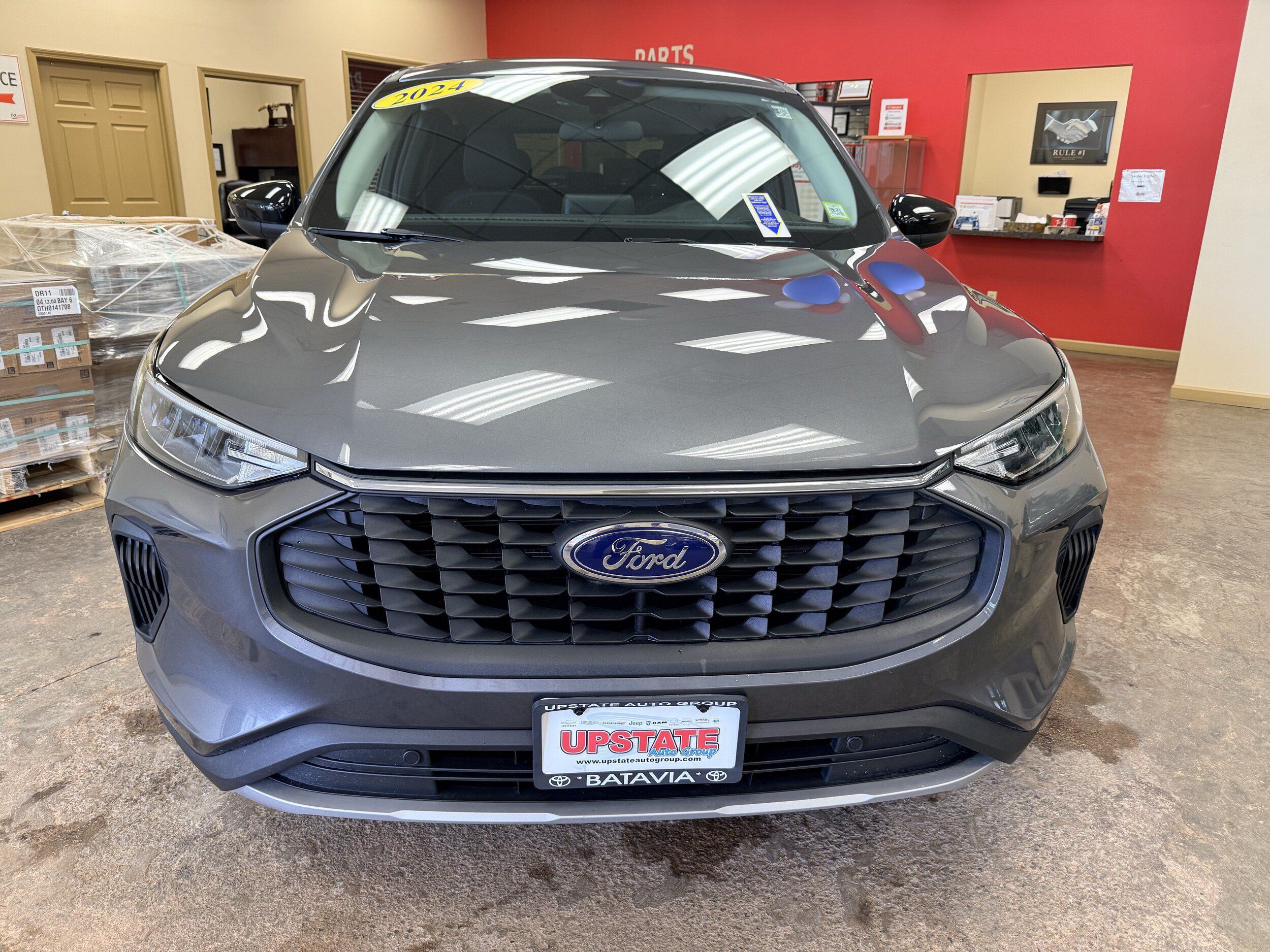 Used 2024 Ford Escape Active AWD/4WD image 2