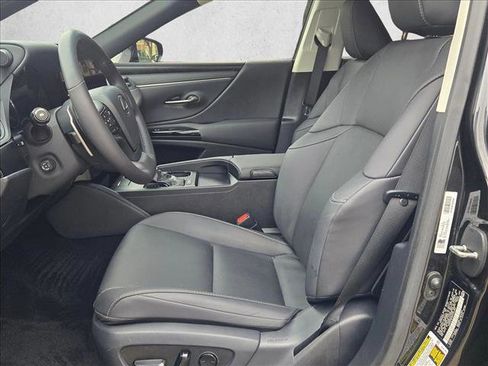 Used 2023 Lexus ES 350 w/ Premium Package image 16