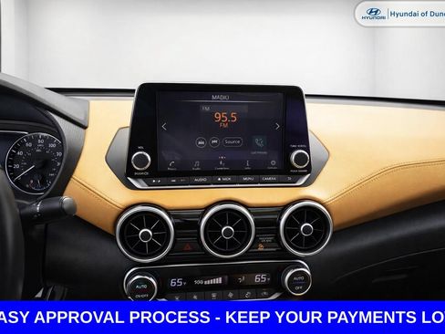 Used 2020 Nissan Sentra SV w/ SV Premium Package FWD image 12