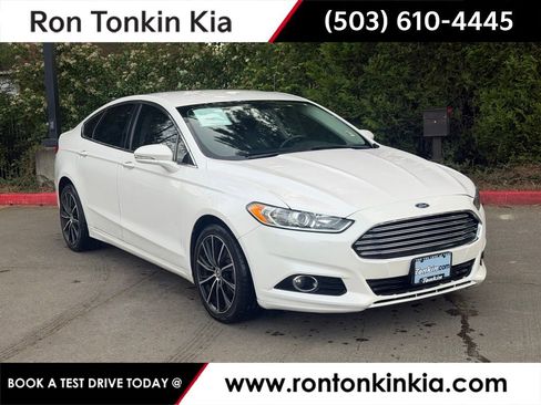 Used 2015 Ford Fusion SE w/ Equipment Group 202A image 1
