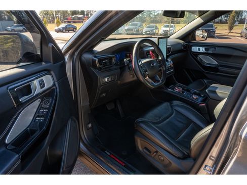 Used 2021 Ford Explorer ST w/ Equipment Group 401A image 10