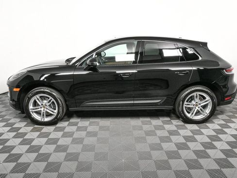 Used 2026 Porsche Macan image 2