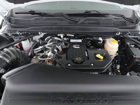 Used 2026 RAM 2500 Laramie image 15