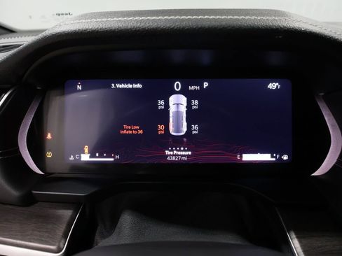 Used 2024 Jeep Grand Cherokee Limited image 43