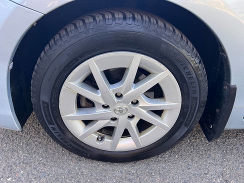 Used 2012 Toyota Prius V Three image 39