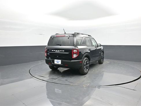 Certified 2023 Ford Bronco Sport Outer Banks w/ Tech Package image 7