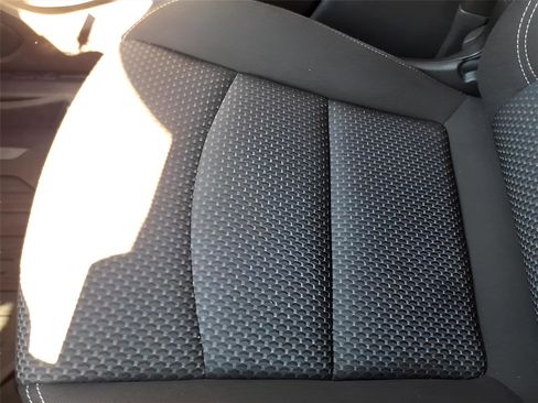 Used 2023 GMC Terrain SLE w/ Elevation Edition image 25