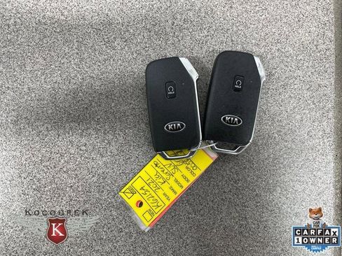 Used 2021 Kia Sorento S w/ Panoramic Sunroof Package image 27